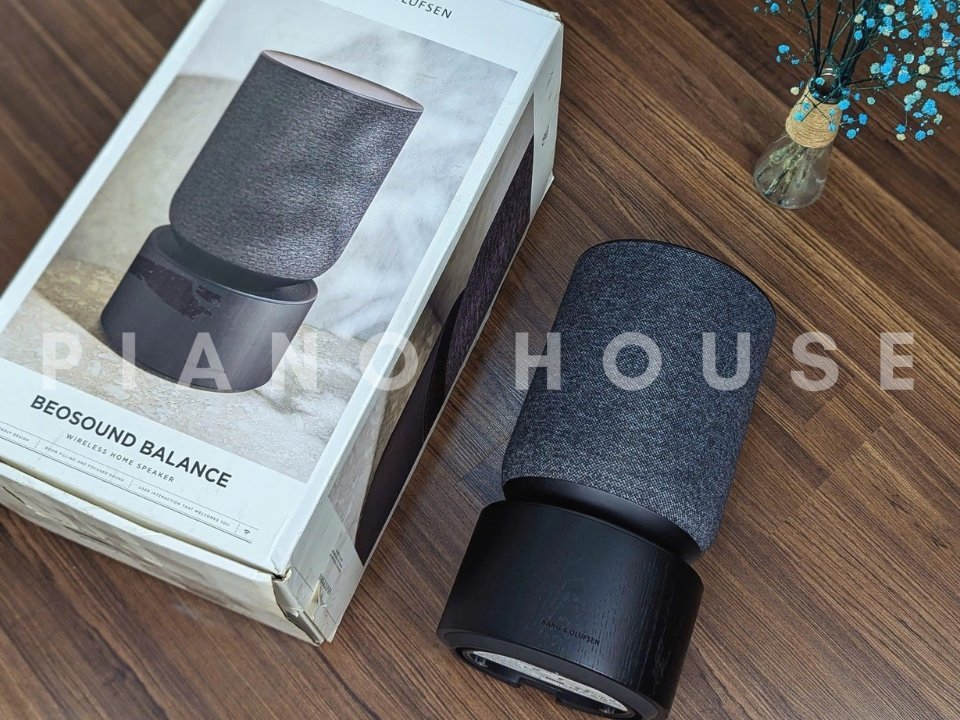 Loa B&O Beosound Balance Black Anthracite OpenBox 99% - Góc nhìn thực tế 6